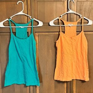 Women’s American Eagle Tank Tops - Set of 2